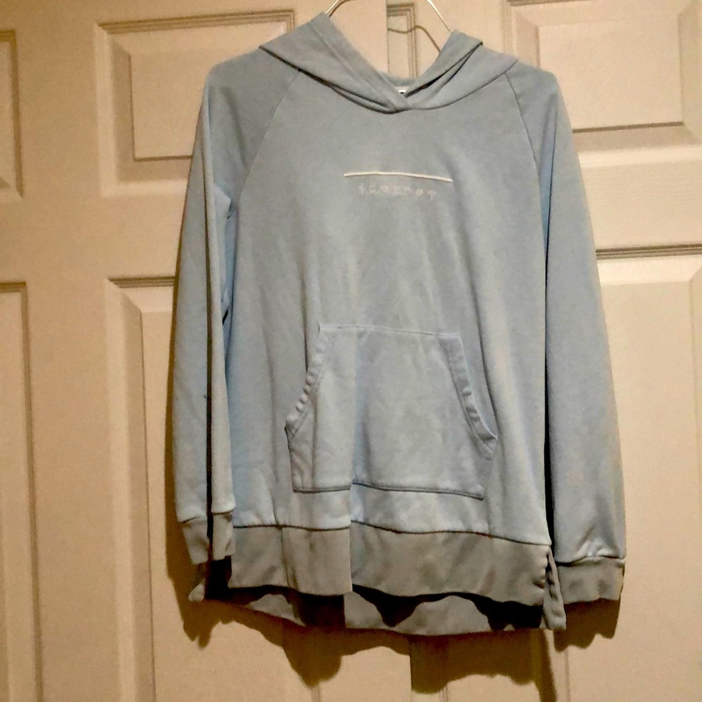 Sky blue hoodie for this fall season 🍂